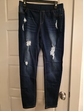 Women’s Dark Blue Distressed Jeggings